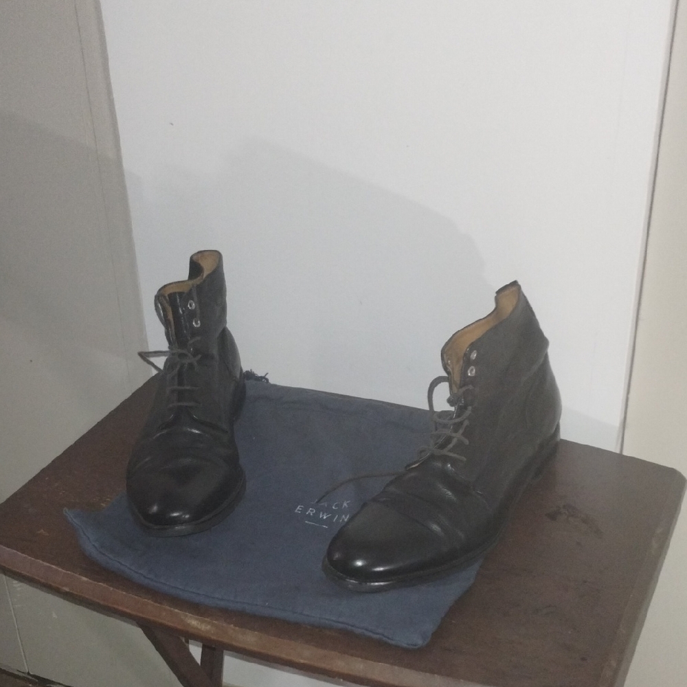 Great Condition Used Buttery Soft Black Leather Sz 13 Men Shoes  Slender Narrow